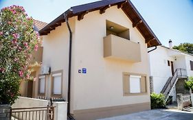 Apartmani Mario